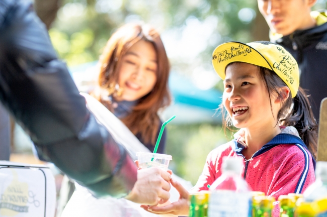 弊社による2019年4月神奈川県逗子でのレモネード販売実施風景