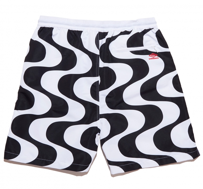 SHORTS 品番：ULUOIE81KF 価格：17,000円（税抜）