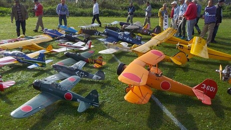 [展示予定の模型航空機(一例)]