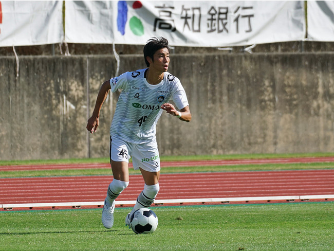 F.C.大阪加入後初出場でしっかりと守り切ったDF宇高（Photo：週刊ひがしおおさか）