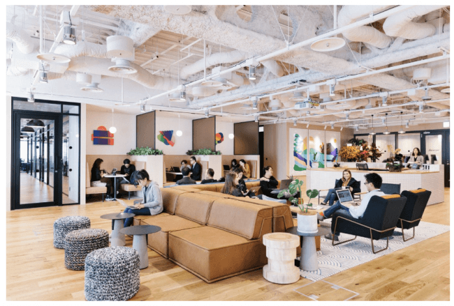 WeWork丸の内北口