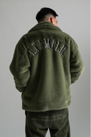 EXAMPLE ファージップジャケット￥49,500  サイズ：M・L・XL