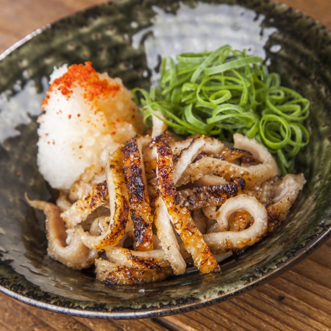 新得地鶏の炭焼き鶏皮ポン酢