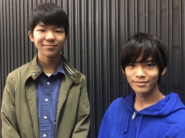 左：山口由人（Sustainable Game代表）、右：加藤路瑛（クリスタルロード 取締役社長）、共に中学生。