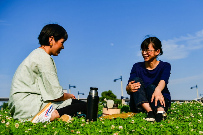 茶箱「香茶里」でピクニックを楽しむ