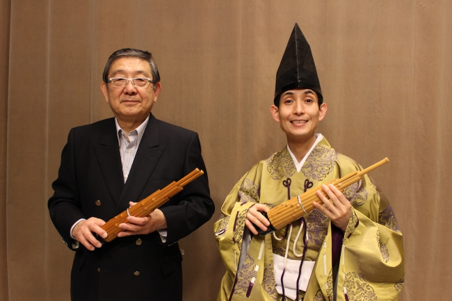 豊英秋（元宮内庁楽部首席楽長）矢部太郎 （お笑い芸人・カラテカ）