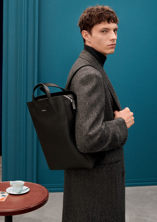 FURLA FW20 ADビジュアル