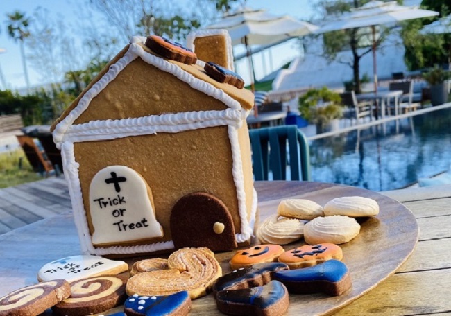 「ハロウィンお菓子の家キット」6,000円（税別）