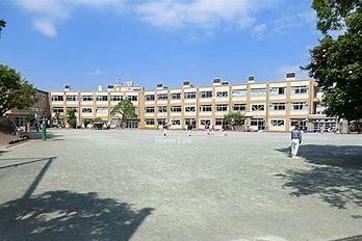 板橋区若木小学校校舎