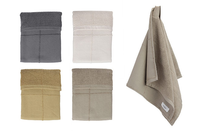 「CALM TOWEL 40 × 70」（左上から）Dark Grey, Stone, Khaki, Clay