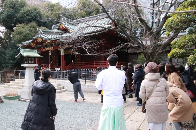 金王八幡宮の歴史にも興味津々