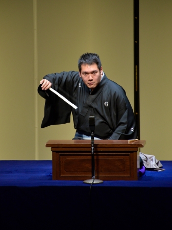 講談師 神田松之丞　新春連続読み『慶安太平記』完全通し公演2019（会場：あうるすぽっと） より　撮影：橘 蓮二