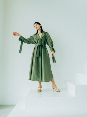 【3月上旬発売予定】Iridescent Effect Long Coat ￥23,000+tax