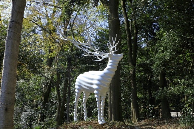 名和晃平《White Deer (Meiji Jingu)》2020 