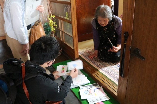 戸別訪問の様子