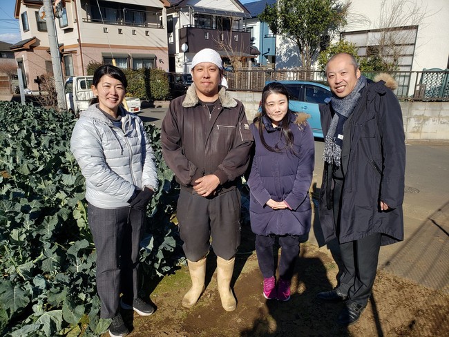 「東京野菜」の生産者さんと当社メンバー