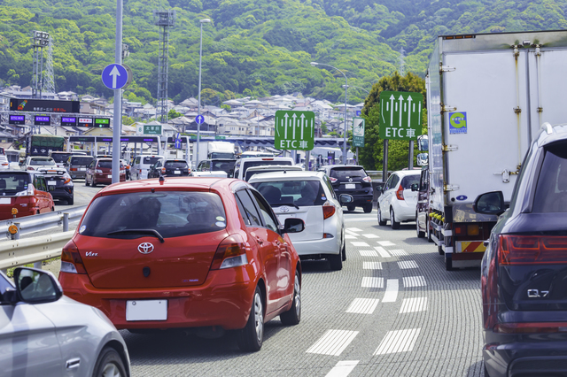 大型連休やお盆で増える長距離ドライブ！眠気対策にも