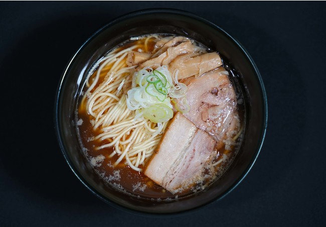 背脂醤油ラーメン　850円