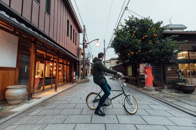 歴史と情緒あふれる、西陣の街並み。