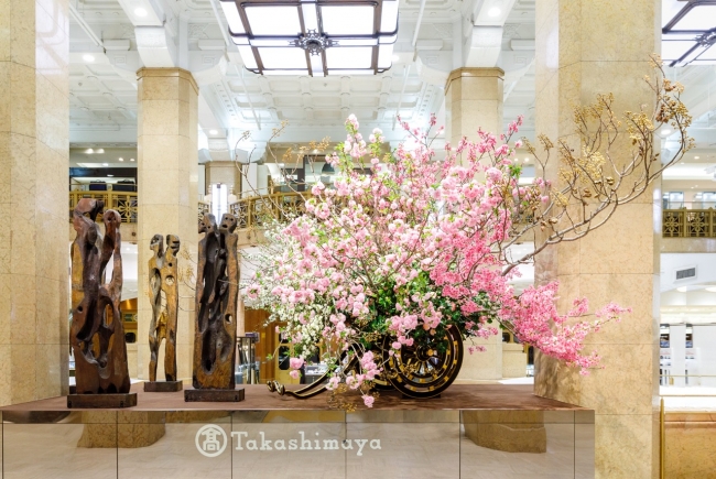 勅使河原茜の植物インスタレーション「蒼風オブジェ×植物」