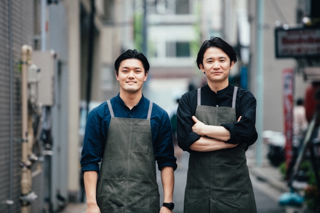 写真左：大山恵介、写真右：西恭平