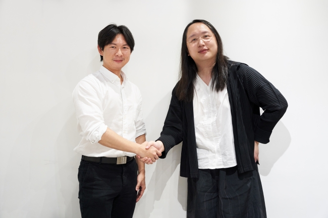 【写真左：ジェフ・クオ (Gogolook取締役社長及びCEO)、右：オードリー・タン氏（台湾IT担当大臣）】