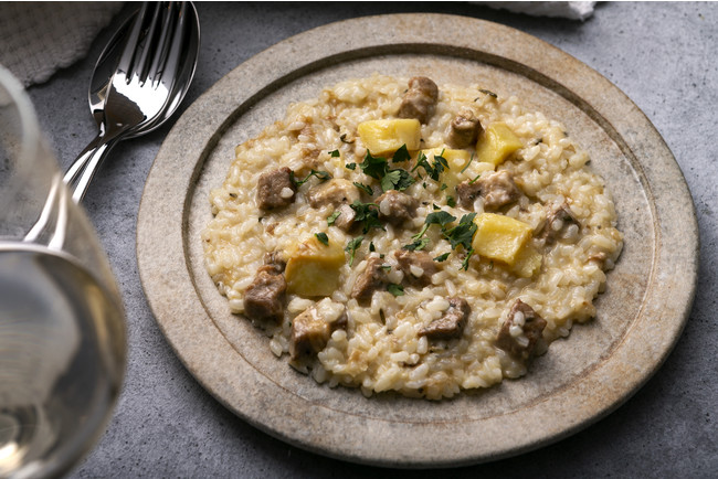 豚肉とじゃがいものラグーソース Risotto