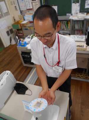 兵庫県神戸市立押部谷小学校にemmyWashが贈呈