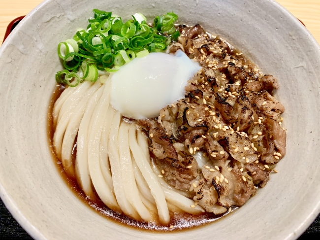 犬鳴豚の炙り肉ぶっかけうどん