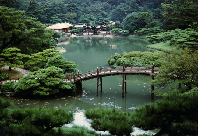 特別名勝「栗林公園」