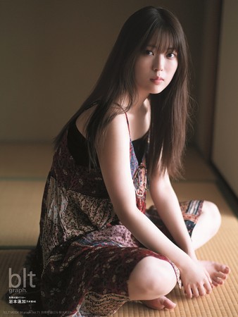 「blt graph. vol.71」別冊付録 ： 岩本蓮加（乃木坂46）　特大ポスター3種