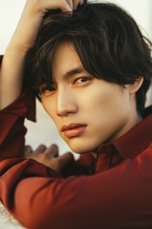 『福士蒼汰写真集「SOTA FUKUSHI」』(東京ニュース通信社刊)