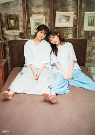 【別冊付録】大園桃子＆与田祐希（乃木坂46） 両面超ビッグポスター