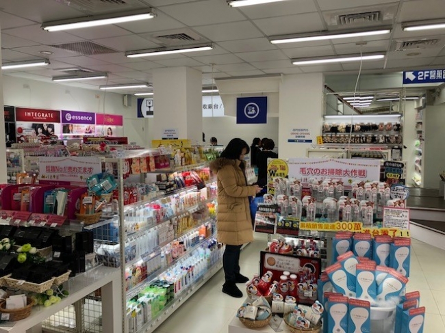 サツドラ 「西門昆明店」（内装）