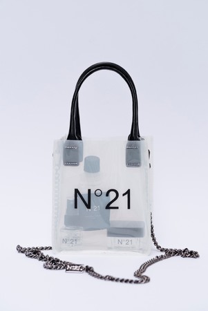 N21 vegan HAND care kit  ¥16,500 (チェーンストラップ別売り)