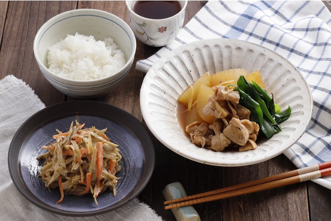 牛蒡サラダ＆豚肉と大根の煮物