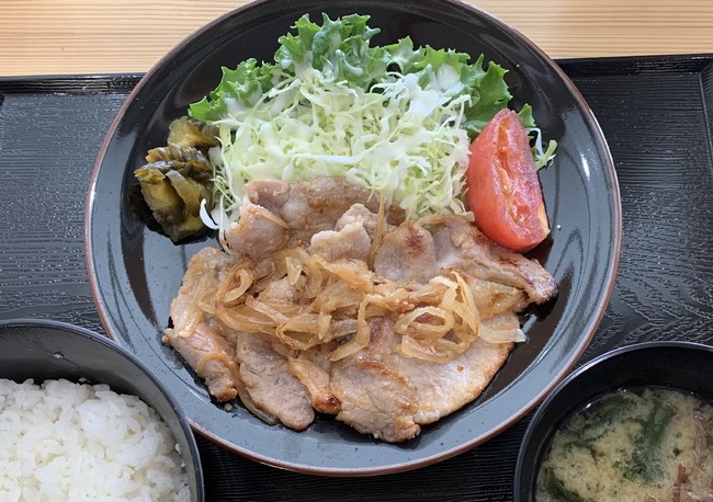 豚生姜焼き定食（税込 750円）