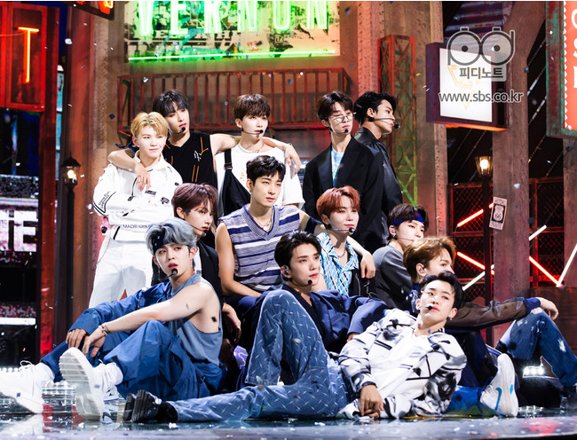 SEVENTEEN　「SBS人気歌謡#1053」より　© SBS