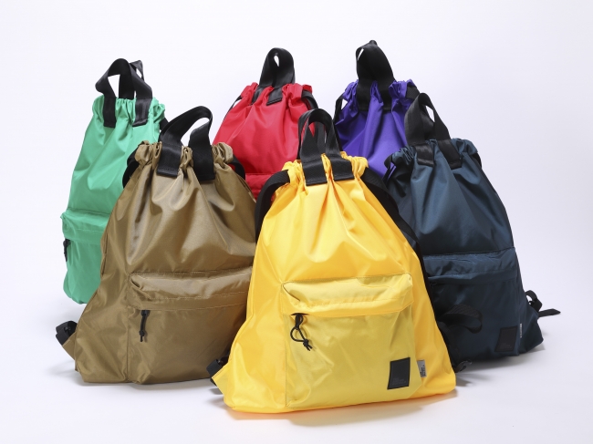 HOBO BACKPACK 　各8,800円（税抜）