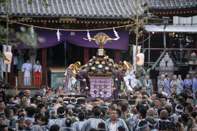 写真提供：浅草神社