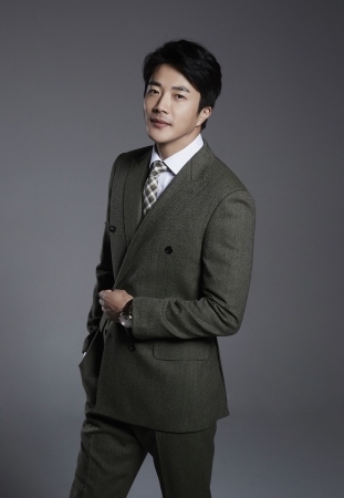 ©Kwon Sang Woo Japan Official Fanclub