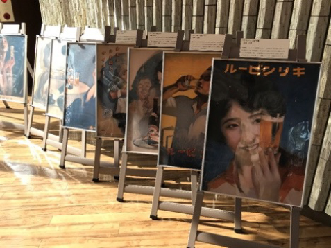 歴代ポスター展示