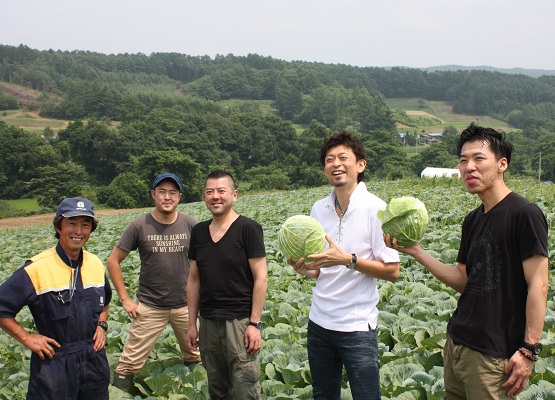 岩手町では、土づくりに半年かける野菜づくりを訪問