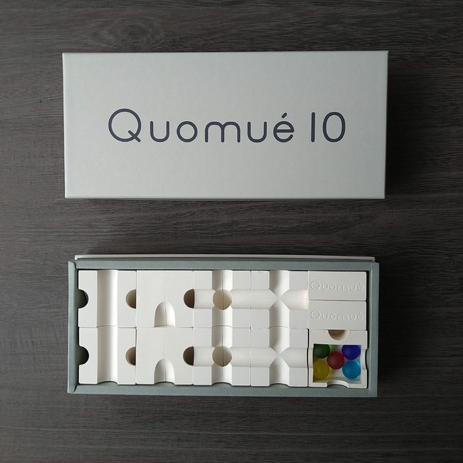 Quomué10　税込7,700円