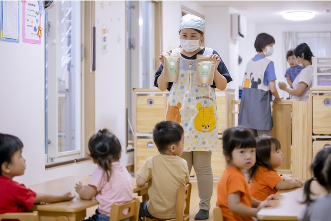 ▲「てりは保育園たかつ」での試食会の様子