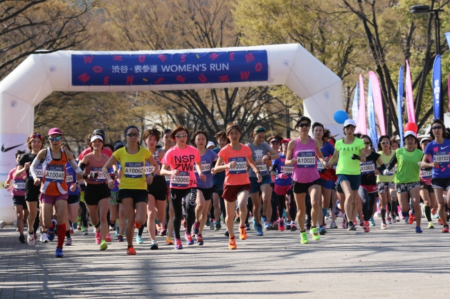 元気にスタート！ 参加者のうち1014名が、この大会でレースデビュー