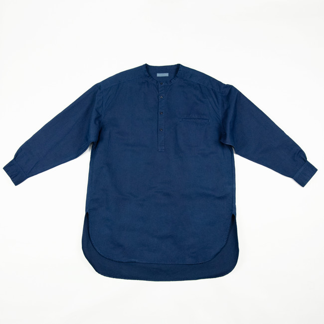 Henley neck shirt indigo