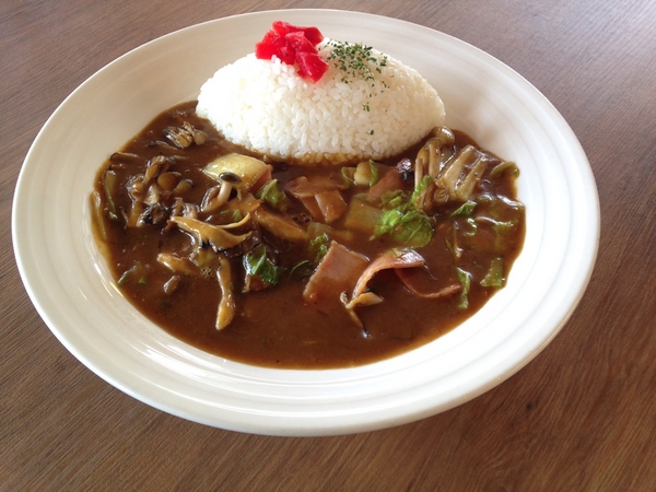 2種のきのこと白菜のベーコンカレー